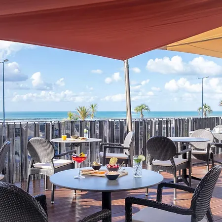 De La Baie - Thalassotherapie Previthal Szálloda