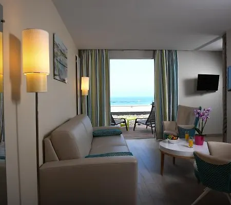 De La Baie - Thalassotherapie Previthal Hotel 4*
