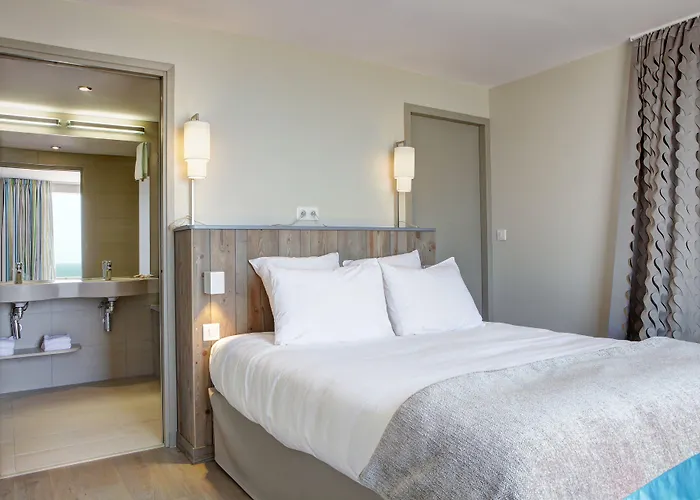 De La Baie - Thalassotherapie Previthal Szálloda Donville-les-Bains