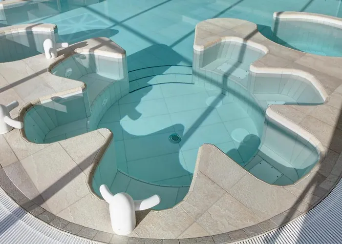 Hotel De La Baie - Thalassotherapie Previthal 4*