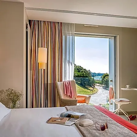 فندق De La Baie - Thalassotherapie Previthal 4*