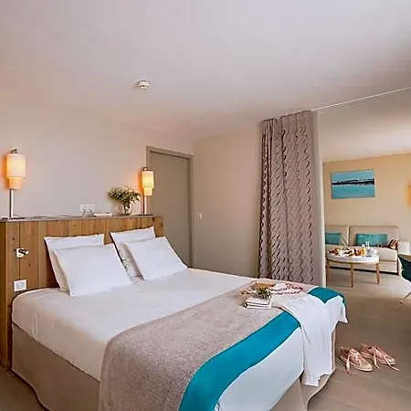 De La Baie - Thalassotherapie Previthal فندق 4*