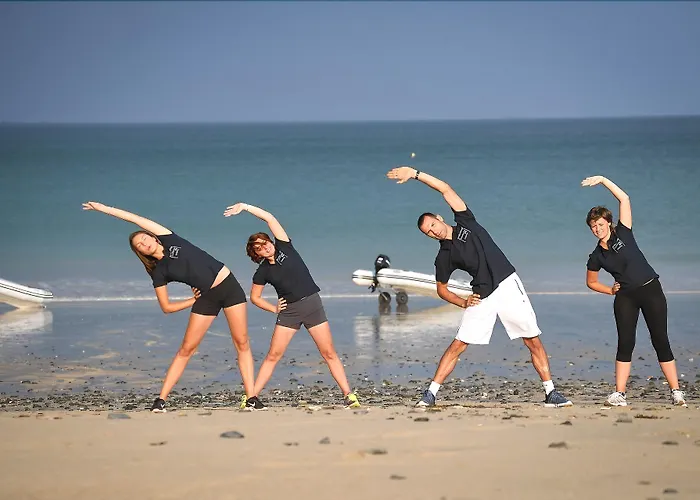 德拉巴酒店 - 海水疗法 4*